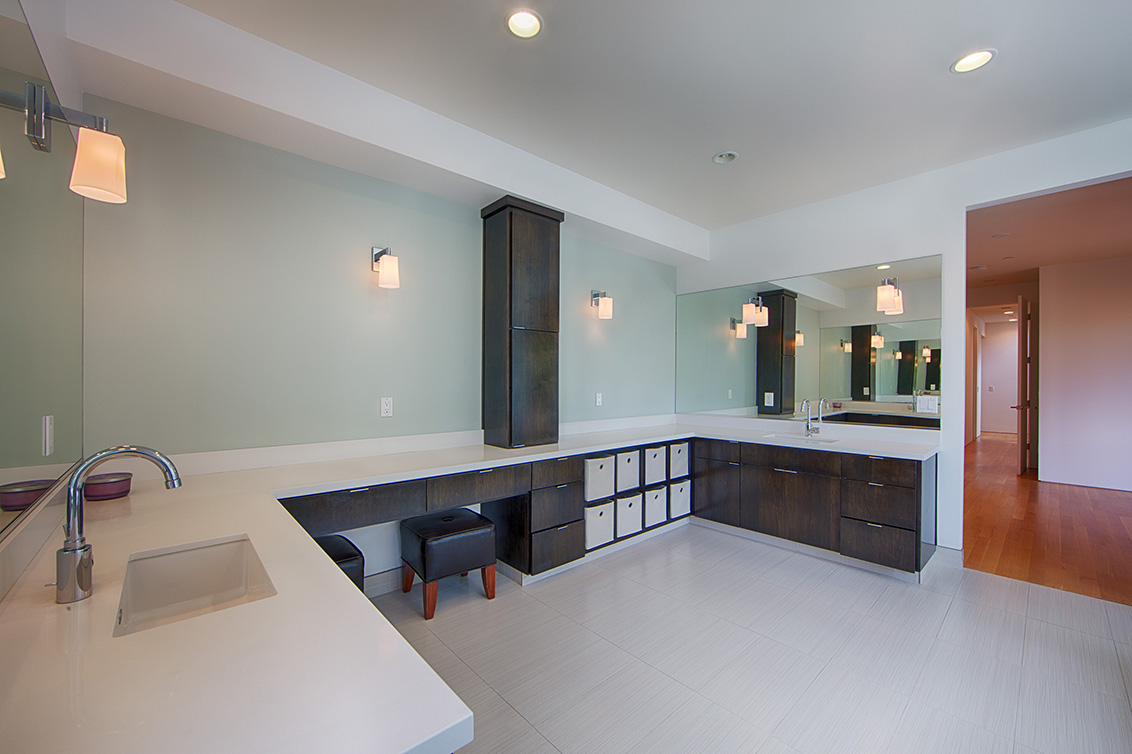 Master Bath (D) picture - 16860 Quarry Rd, Los Gatos 95030