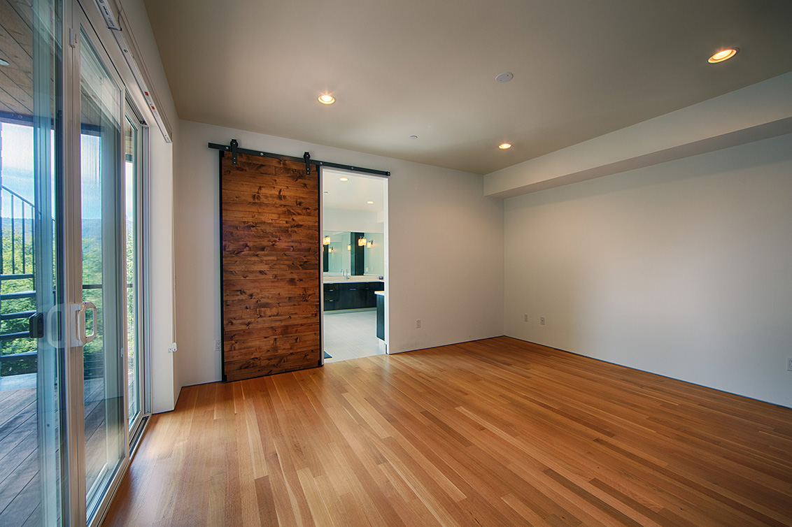 Master Bedroom (D) picture - 16860 Quarry Rd, Los Gatos 95030