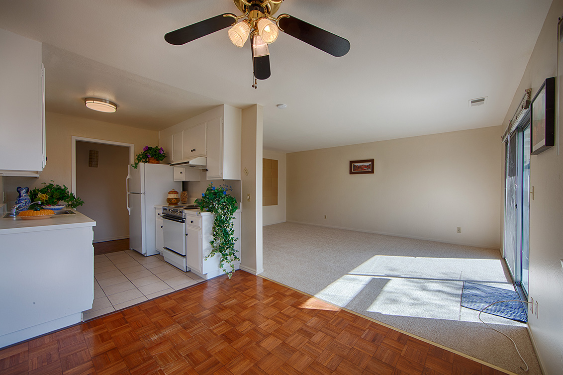 Dining Room (B) Picture - 255 S Rengstorff Ave 134, Mountain View 94040 Dining Room (B) picture - 255 S Rengstorff Ave 134, Mountain View 94040