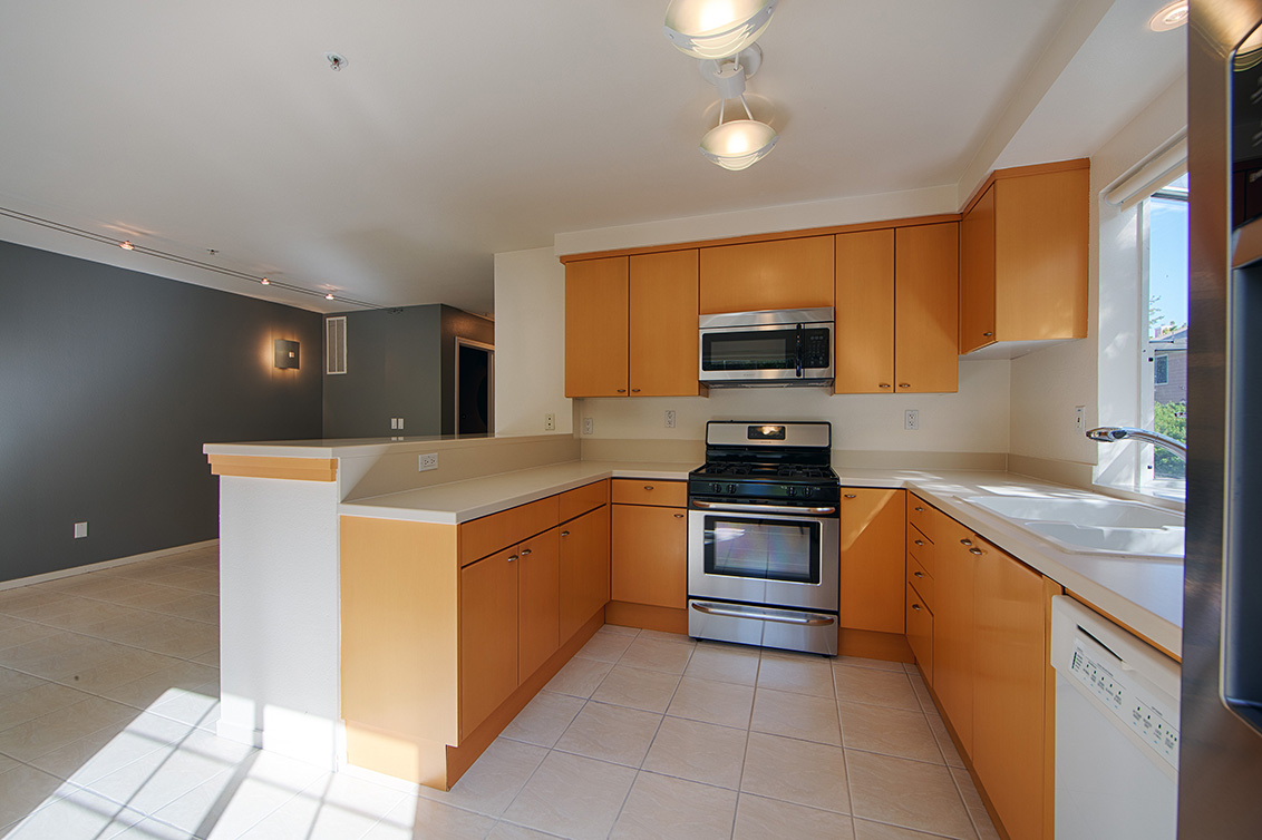 Kitchen (D) Picture - 444 San Antonio Rd 9d, Palo Alto 94306 Kitchen (D) picture - 444 San Antonio Rd 9d, Palo Alto 94306