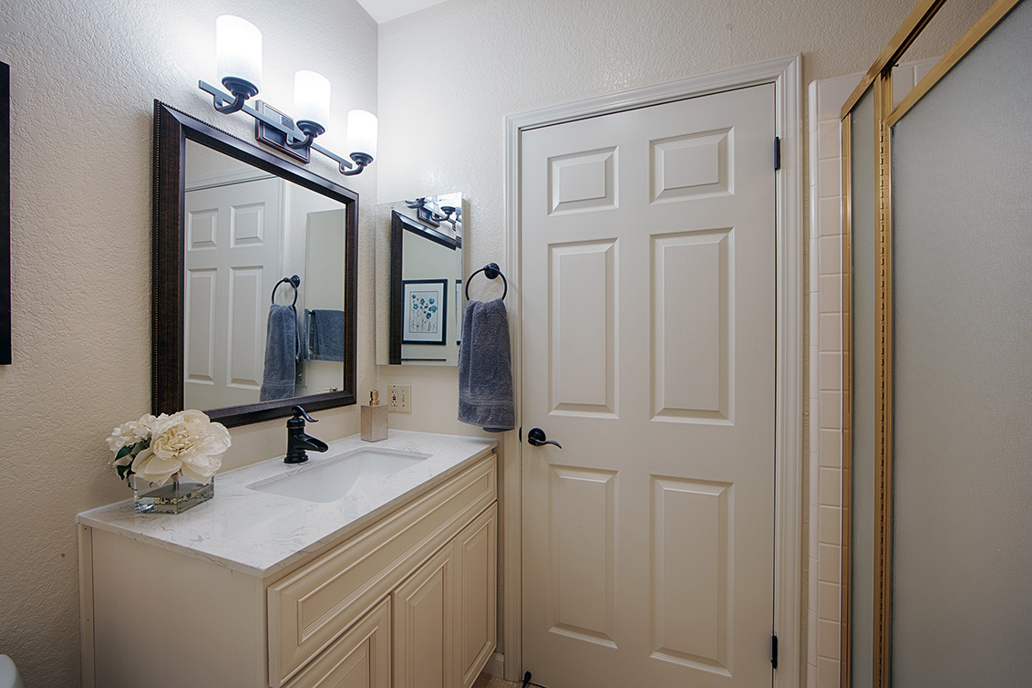 Bathroom 2 (A) Picture - 7731 Seeber Ct, Cupertino 95014 Bathroom 2 (A) picture - 7731 Seeber Ct, Cupertino 95014