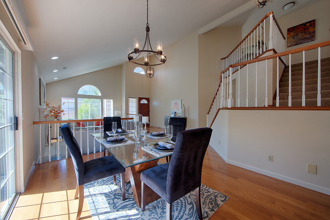 Dining Room (C) Picture - 7731 Seeber Ct, Cupertino 95014 Dining Room (C) picture - 7731 Seeber Ct, Cupertino 95014
