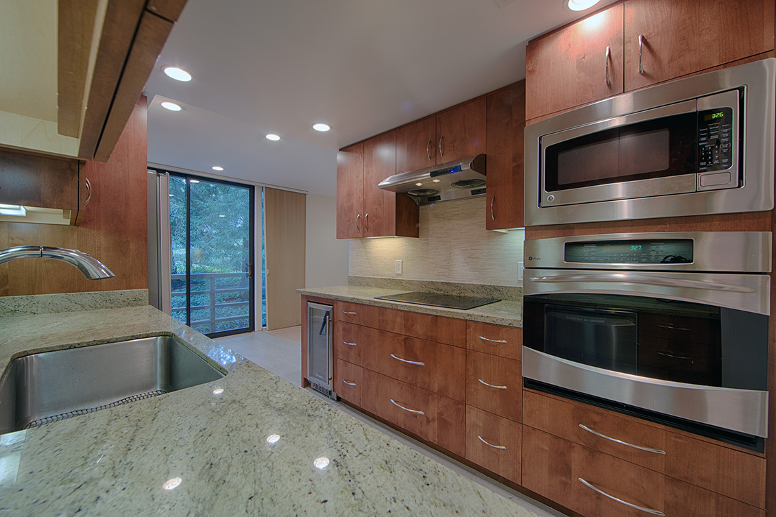 Kitchen - 1100 Sharon Park Dr 2, Menlo Park 94025