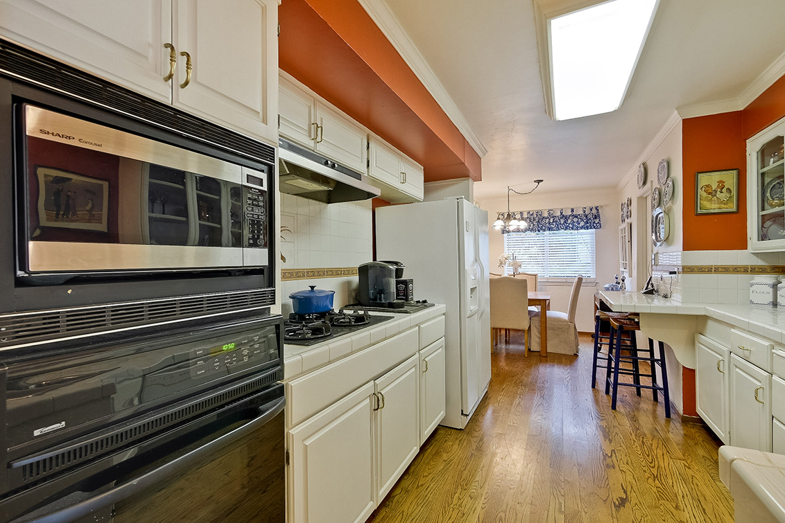 Kitchen (E) Picture - 1475 Stone Creek Dr, San Jose 95132 Kitchen (E) picture - 1475 Stone Creek Dr, San Jose 95132