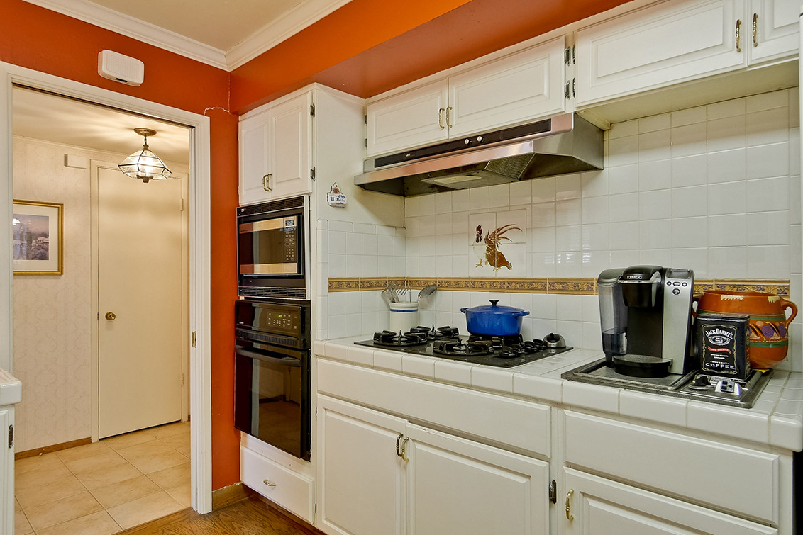 Kitchen (I) Picture - 1475 Stone Creek Dr, San Jose 95132 Kitchen (I) picture - 1475 Stone Creek Dr, San Jose 95132