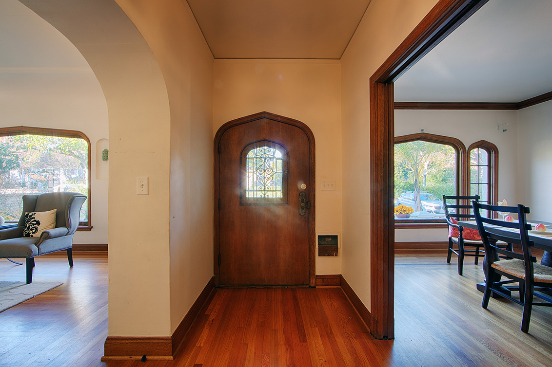 Front Door (A) picture - 1130 University Ave, Palo Alto 94301