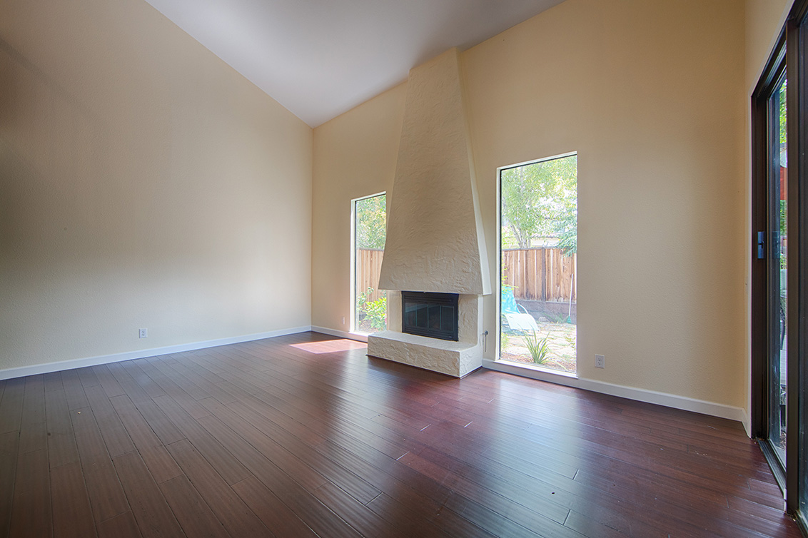 Living Room - 4014 Villa Vera, Palo Alto 94306