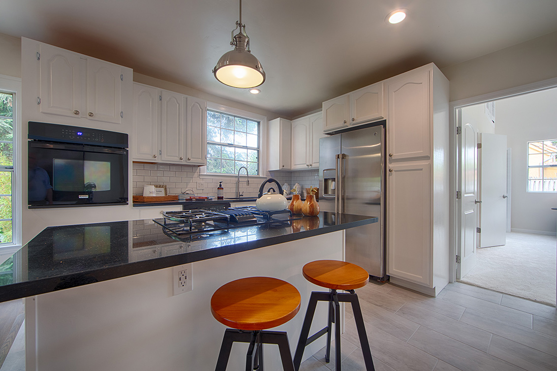 Kitchen - 704 Winchester Dr, Burlingame 94010