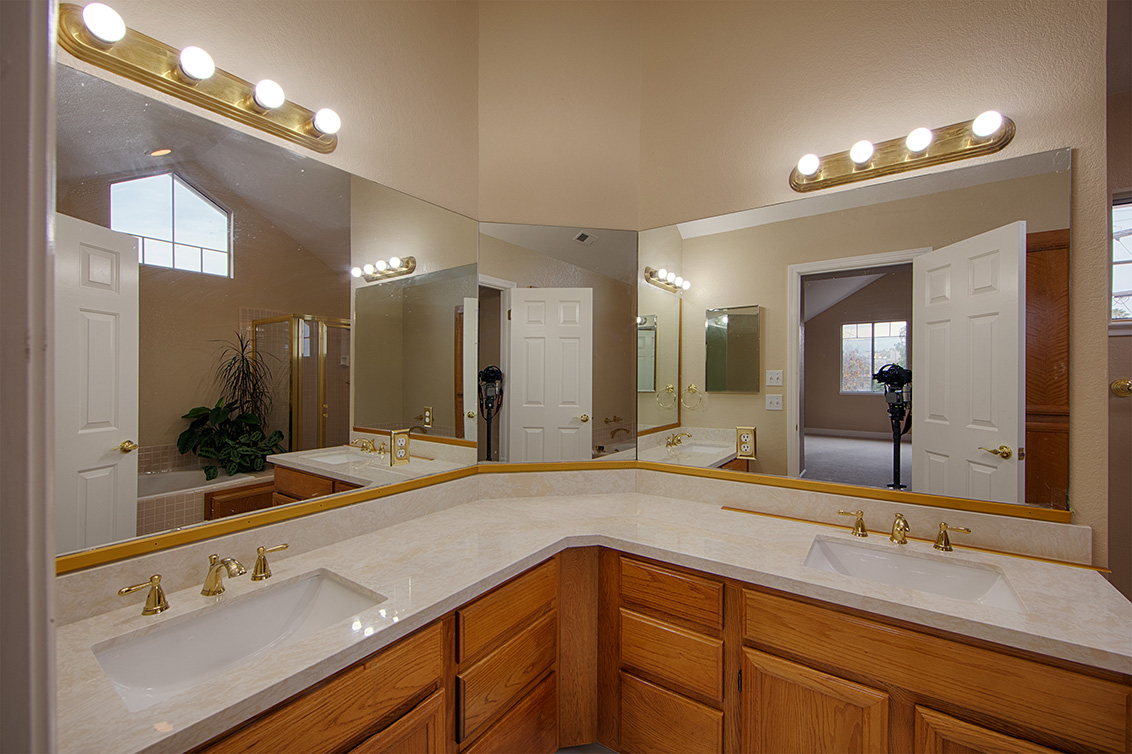 Master Bath (A) Picture - 878 Windmill Park Ln, Mountain View 94043 Master Bath (A) picture - 878 Windmill Park Ln, Mountain View 94043