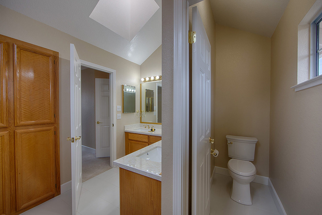 Master Bath (C) Picture - 878 Windmill Park Ln, Mountain View 94043 Master Bath (C) picture - 878 Windmill Park Ln, Mountain View 94043