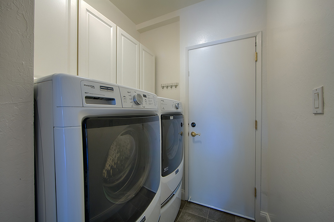 Laundry (A) picture - 35255 Wycombe Pl, Newark 94560