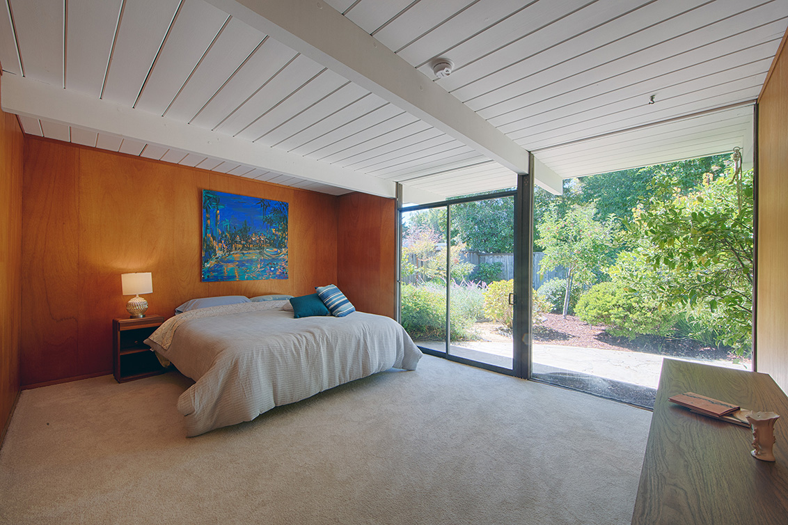Master Bedroom (A) Picture - 1624 Yorktown Rd, San Mateo 94402 Master Bedroom (A) picture - 1624 Yorktown Rd, San Mateo 94402