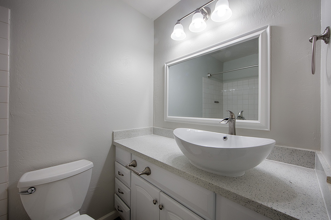 Bathroom 2 (A) Picture - 1213 Admiralty Ln, Foster City 94404 Bathroom 2 (A) picture - 1213 Admiralty Ln, Foster City 94404