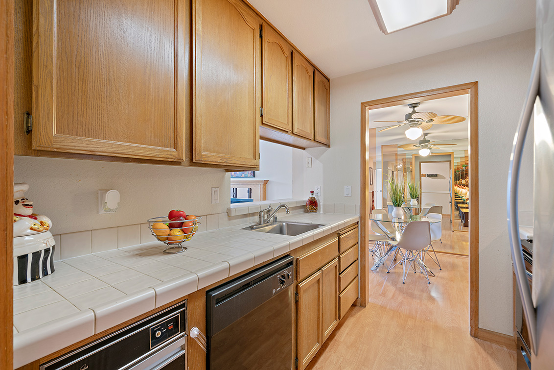 Kitchen - 39821 Cedar Blvd #115, Newark 94560