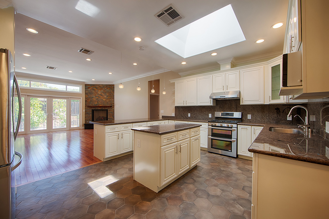 Kitchen - 43264 Coit Ave, Fremont 94539