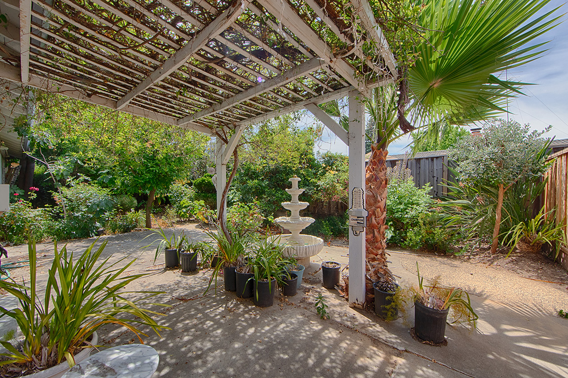 Backyard (B) picture - 4785 Corrales Dr, San Jose 95136