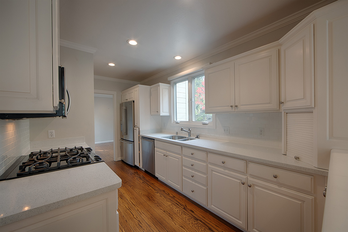 Kitchen (B) Picture - 813 Covington Rd, Belmont 94002 Kitchen (B) picture - 813 Covington Rd, Belmont 94002