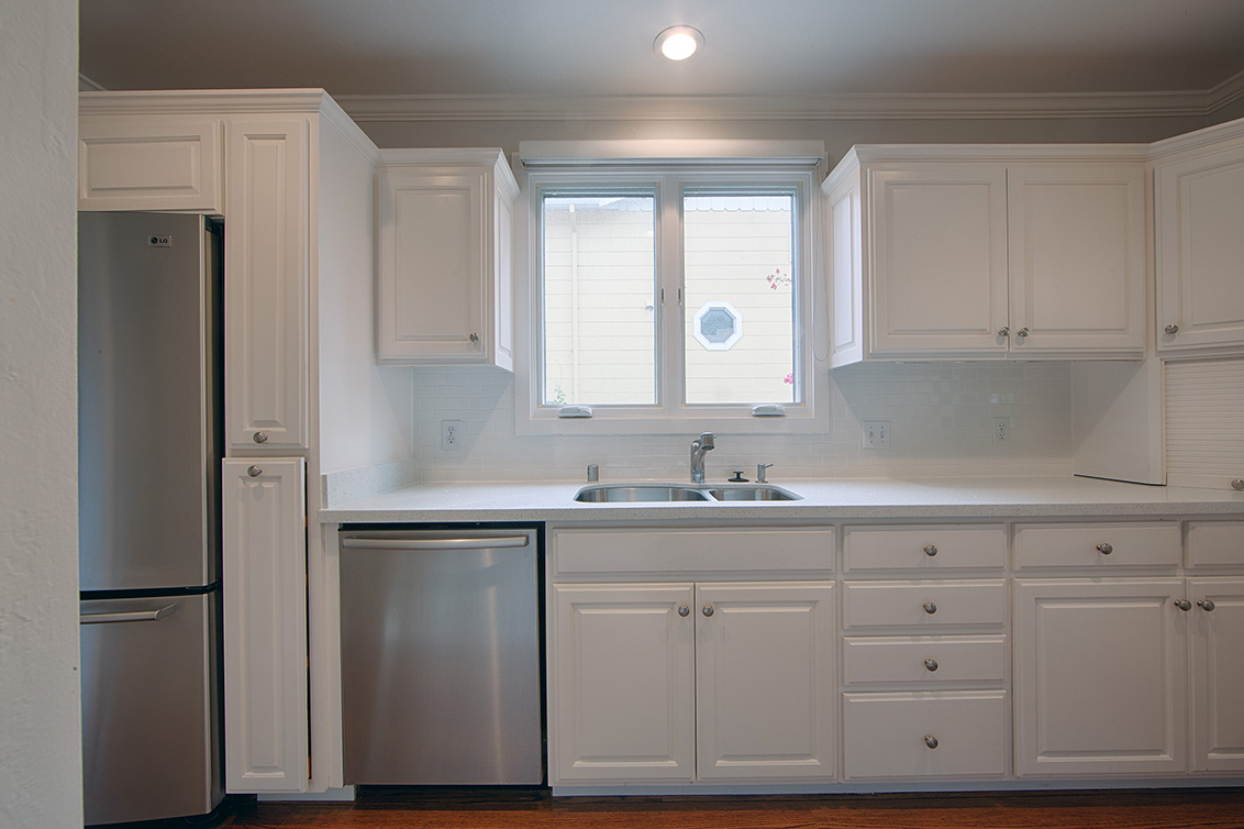 Kitchen (C) Picture - 813 Covington Rd, Belmont 94002 Kitchen (C) picture - 813 Covington Rd, Belmont 94002