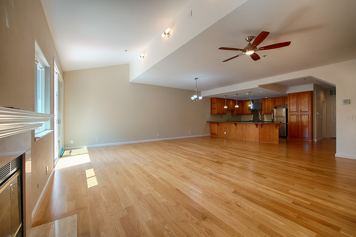 Living Room - 800 E Charleston Rd 15, Palo Alto 94303