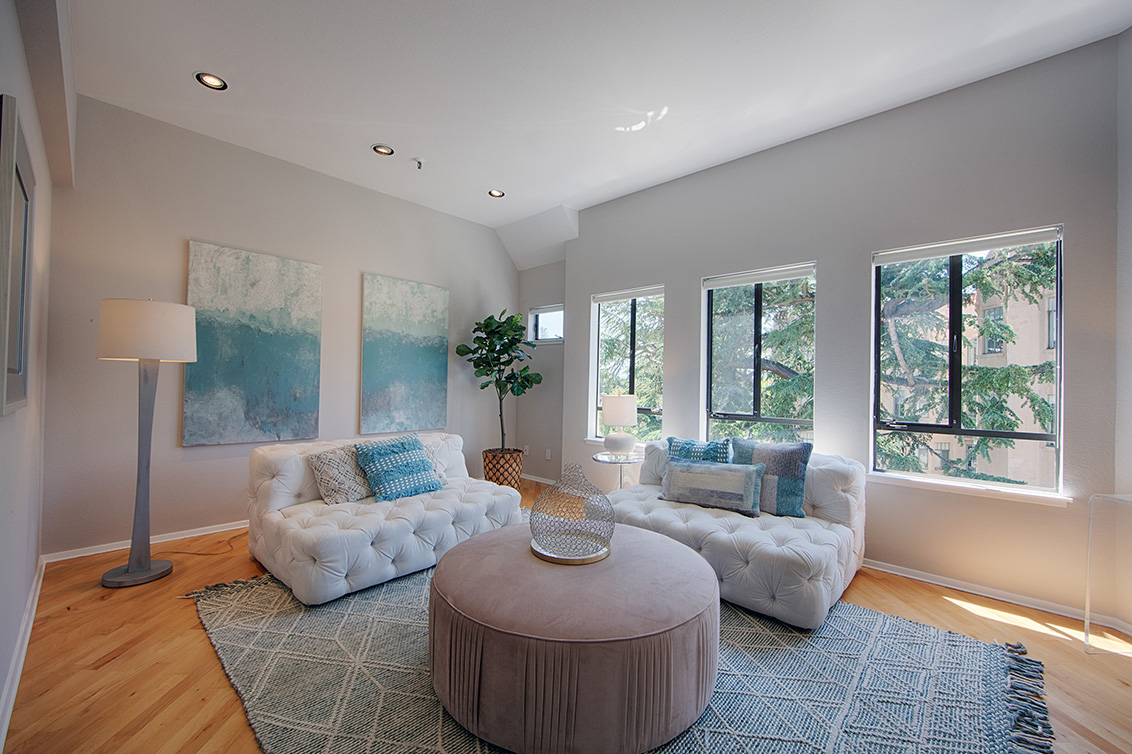 Living Room - 365 Forest Ave 5b, Palo Alto 94301