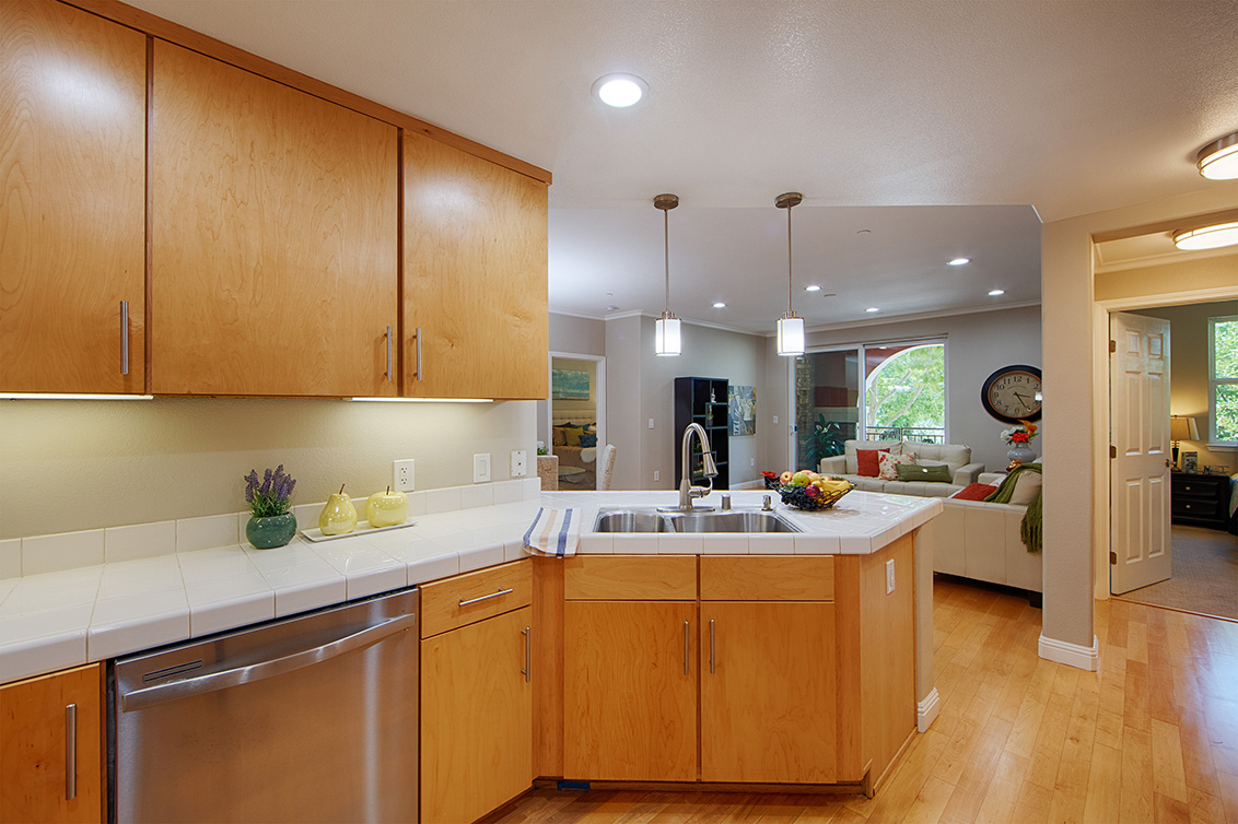 Kitchen (C) picture - 2988 Grassina St 113, San Jose 95136