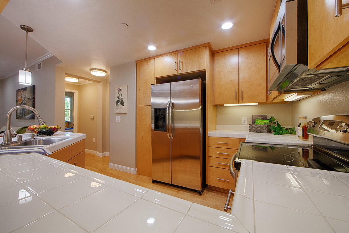 Kitchen (D) picture - 2988 Grassina St 113, San Jose 95136