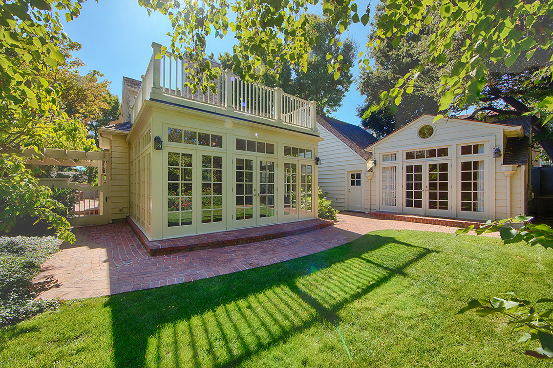 Backyard (A) Picture - 1437 Hamilton Ave, Palo Alto 94301 Backyard (A) picture - 1437 Hamilton Ave, Palo Alto 94301