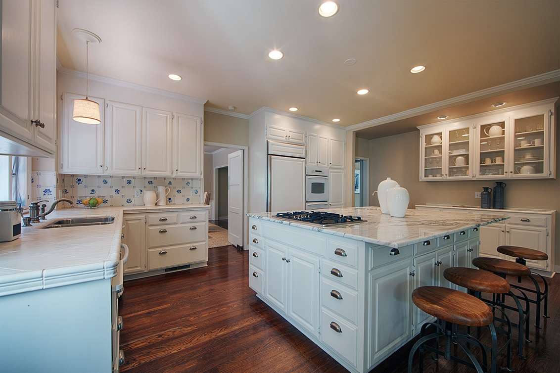 Kitchen (C) Picture - 1437 Hamilton Ave, Palo Alto 94301 Kitchen (C) picture - 1437 Hamilton Ave, Palo Alto 94301
