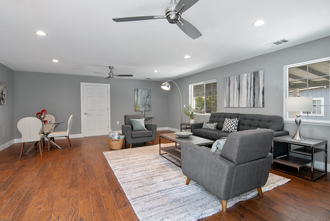Living Room (C) picture - 1442 Hampton Dr, Sunnyvale 94087