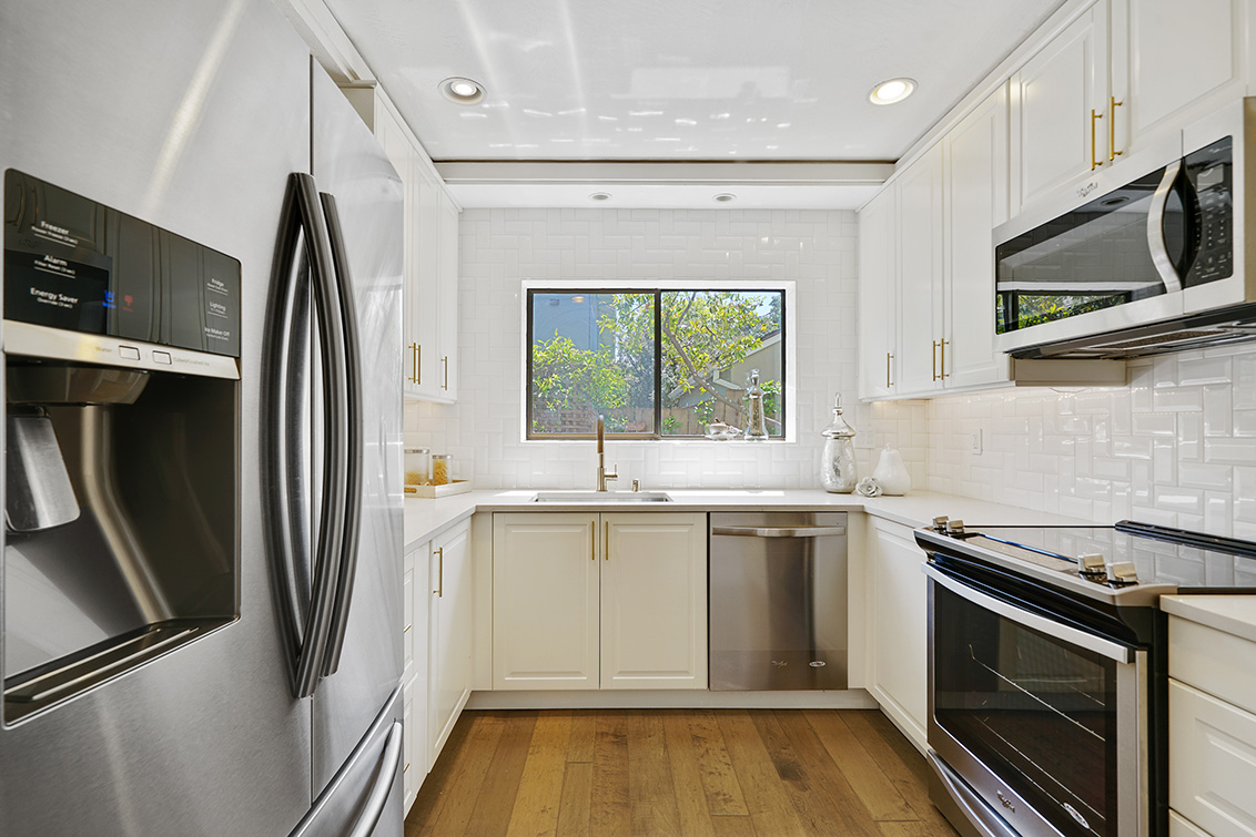 Kitchen - 627 Lytton Ave 4, Palo Alto 94301
