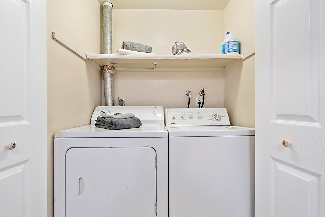 Laundry (A) picture - 1481 Marlin Ave, Foster City 94404