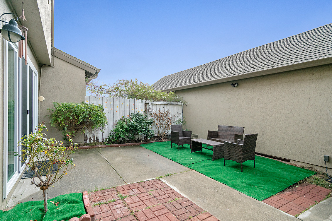Patio (B) Picture - 1481 Marlin Ave, Foster City 94404 Patio (B) picture - 1481 Marlin Ave, Foster City 94404