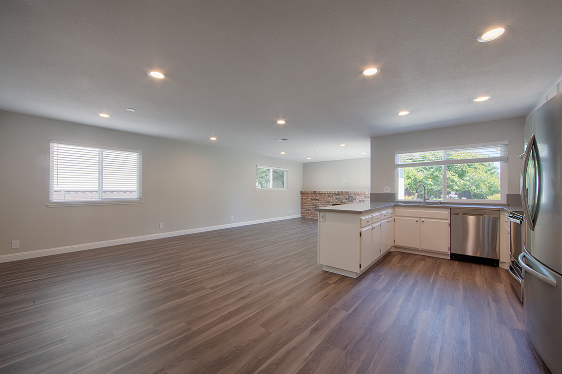 Kitchen - 2152 Port Way, San Jose 95133