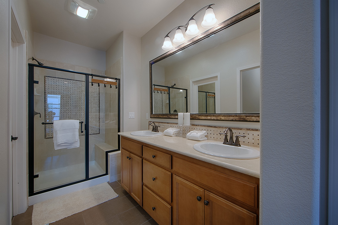 Bathroom 2 (A) Picture - 1204 S Hummingbird Ln, San Mateo 94402 Bathroom 2 (A) picture - 1204 S Hummingbird Ln, San Mateo 94402