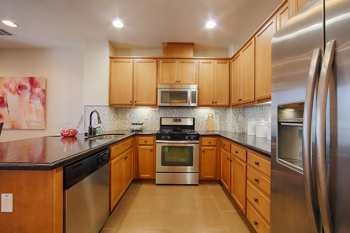 Kitchen - 1204 S Hummingbird Ln, San Mateo 94402
