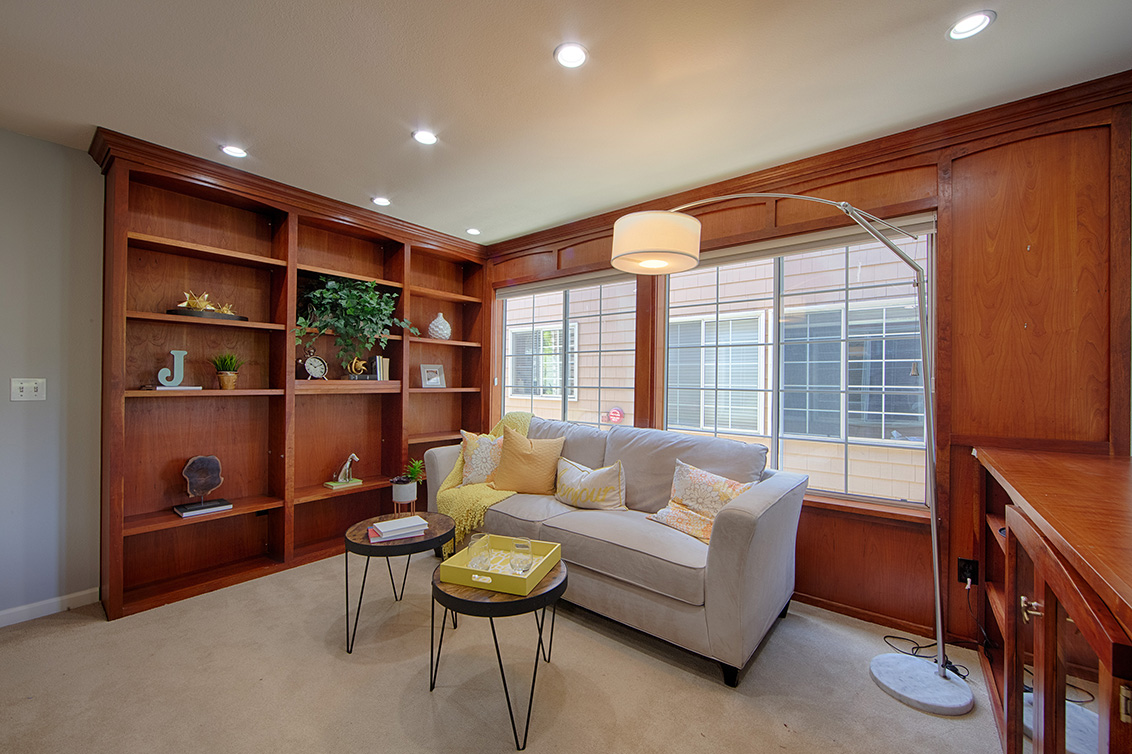 Family Room (A) Picture - 444 San Antonio Rd 4a, Palo Alto 94306 Family Room (A) picture - 444 San Antonio Rd 4a, Palo Alto 94306