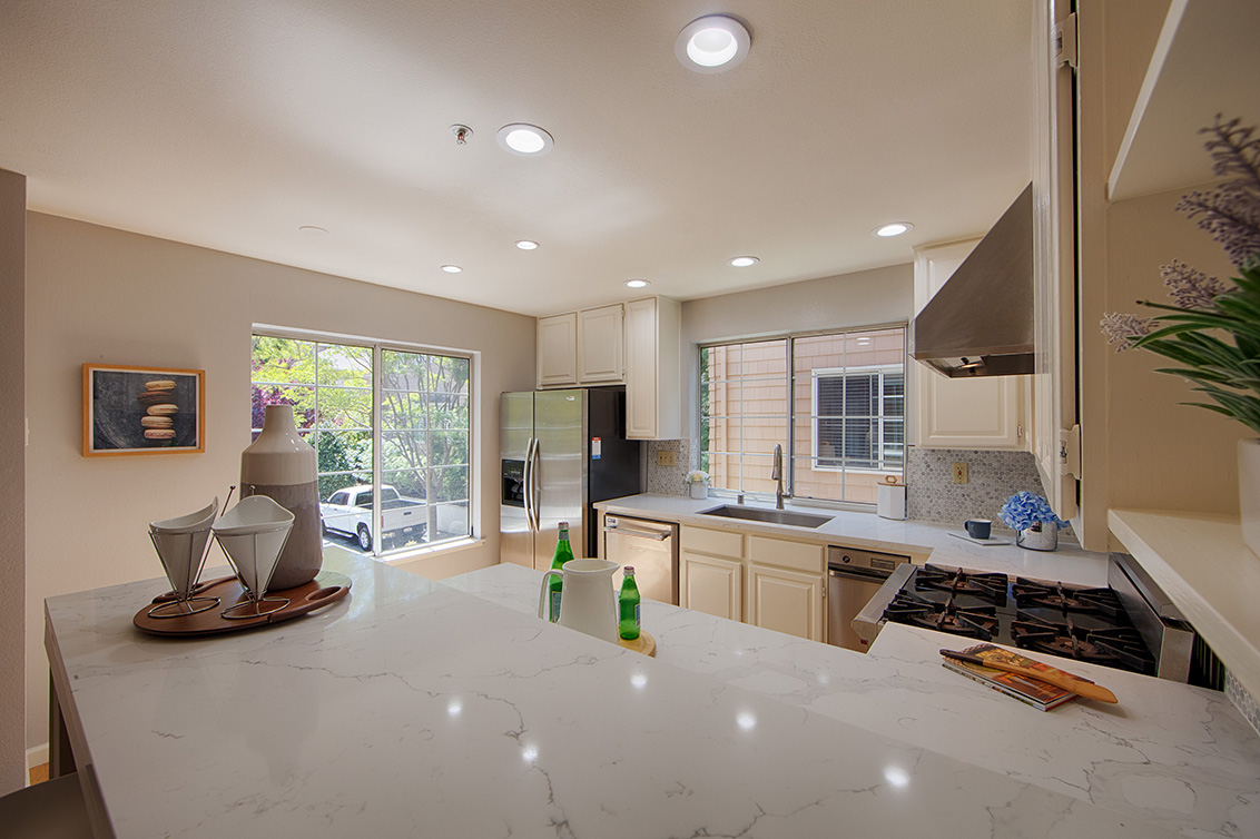 Kitchen - 444 San Antonio Rd 4a, Palo Alto 94306