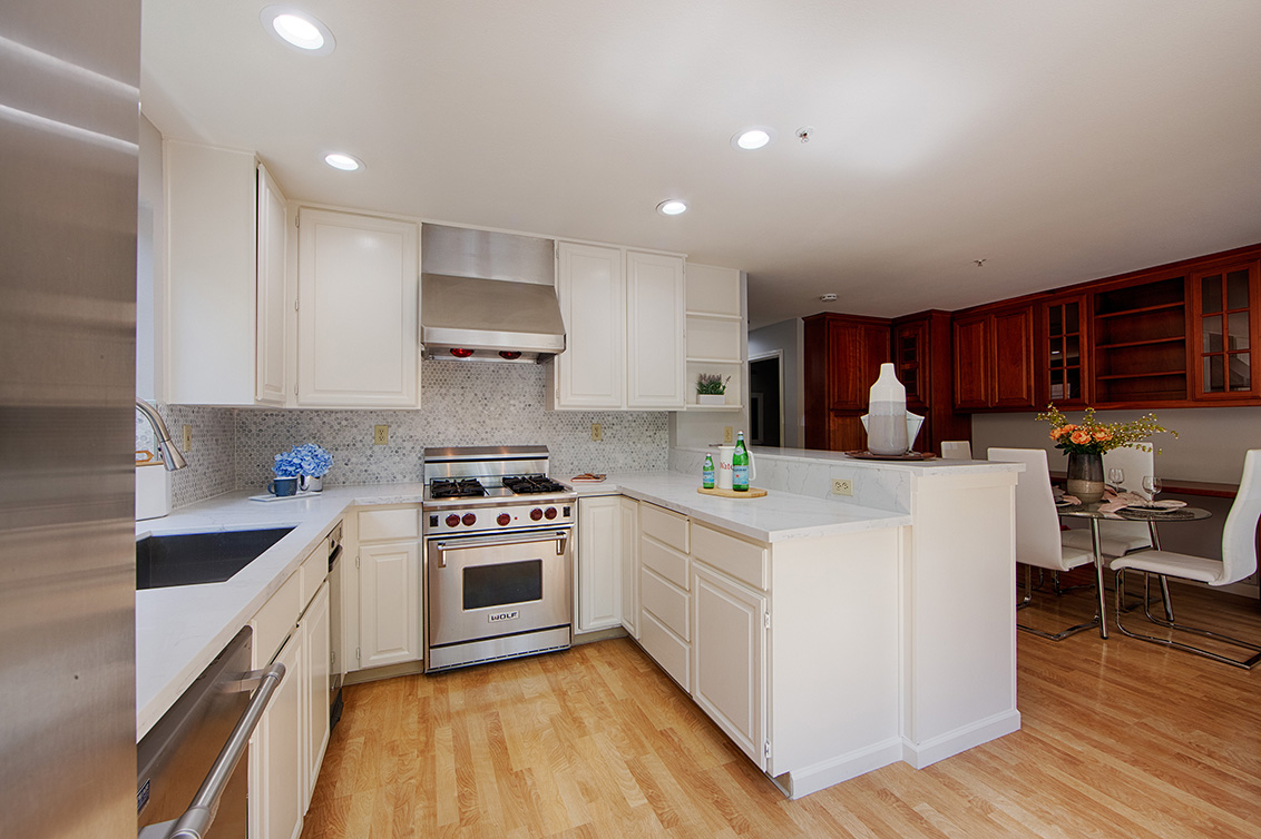 Kitchen (C) Picture - 444 San Antonio Rd 4a, Palo Alto 94306 Kitchen (C) picture - 444 San Antonio Rd 4a, Palo Alto 94306