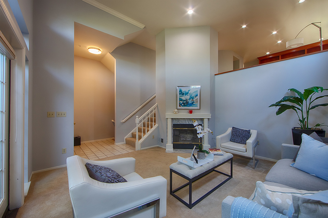 Living Room (D) Picture - 444 San Antonio Rd 4a, Palo Alto 94306 Living Room (D) picture - 444 San Antonio Rd 4a, Palo Alto 94306