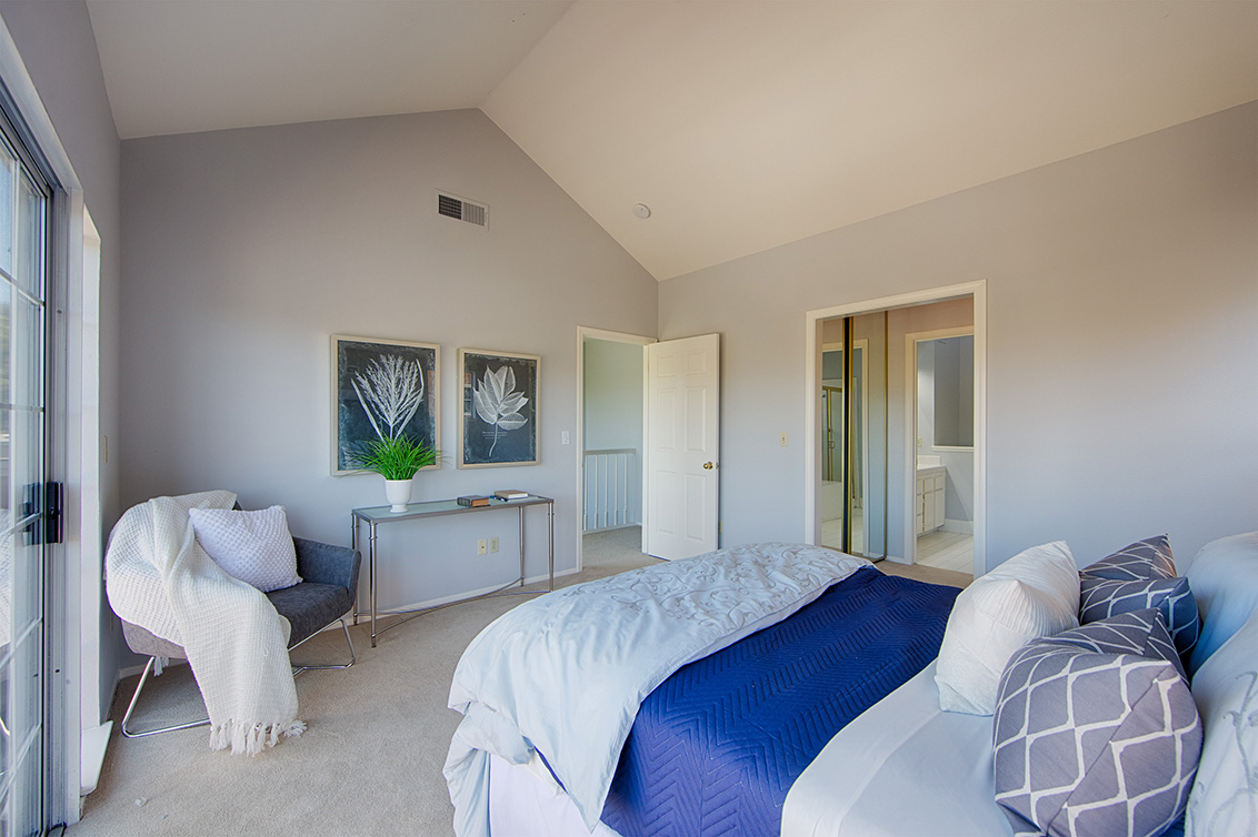 Master Bedroom (C) Picture - 444 San Antonio Rd 4a, Palo Alto 94306 Master Bedroom (C) picture - 444 San Antonio Rd 4a, Palo Alto 94306