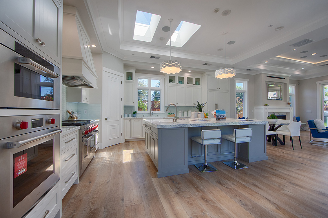 Kitchen - 686 Spargur Dr, Los Altos 94022