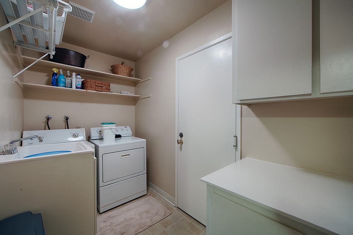 Laundry (A) picture - 224 Viento Dr, Fremont 94536