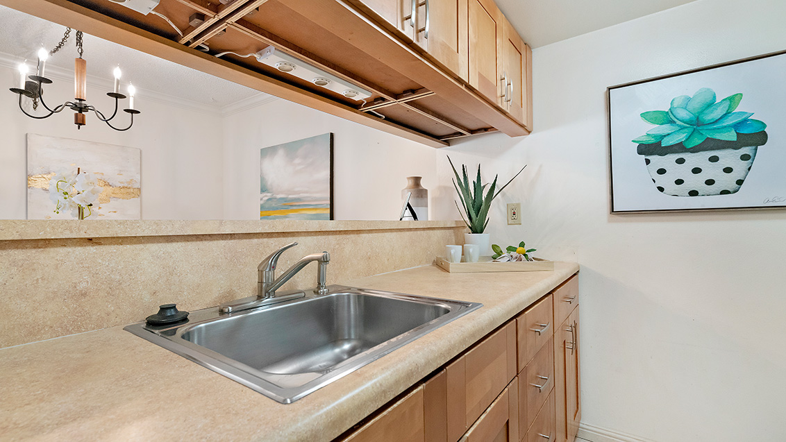 Kitchen (B) Picture - 225 W Red Oak Dr M, Sunnyvale 94086 Kitchen (B) picture - 225 W Red Oak Dr M, Sunnyvale 94086