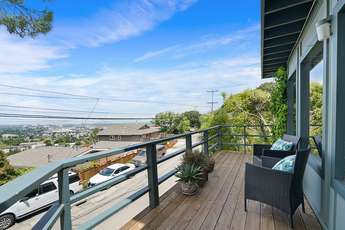 Balcony (A) picture - 1551 Winding Way, Belmont 94002