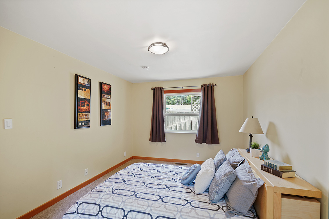Bedroom 2 (B) Picture - 1551 Winding Way, Belmont 94002 Bedroom 2 (B) picture - 1551 Winding Way, Belmont 94002