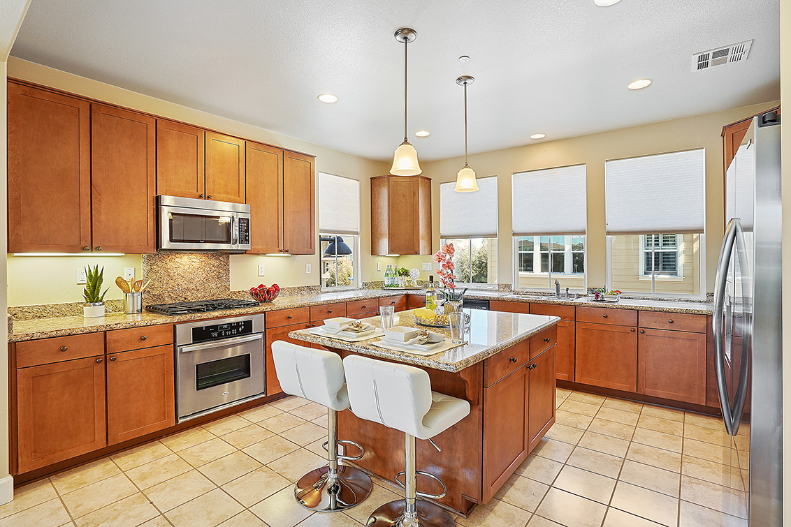 Kitchen - 37 Bremerton Cir, Redwood Shores 94065