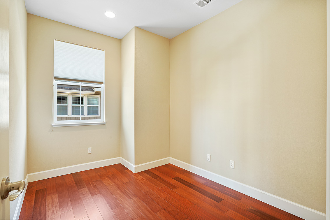 Office (A) picture - 37 Bremerton Cir, Redwood Shores 94065