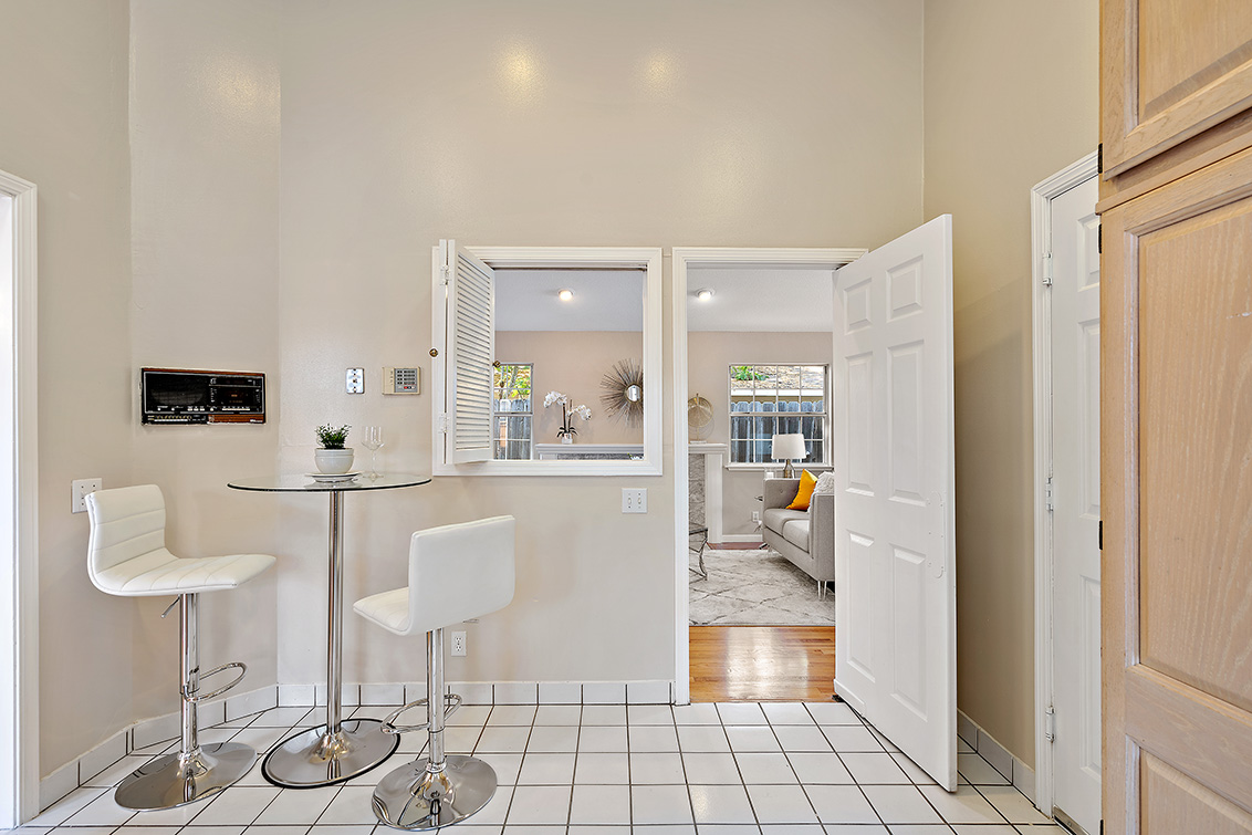 Breakfast Area (A) Picture - 2886 Emerson St, Palo Alto 94306 Breakfast Area (A) picture - 2886 Emerson St, Palo Alto 94306