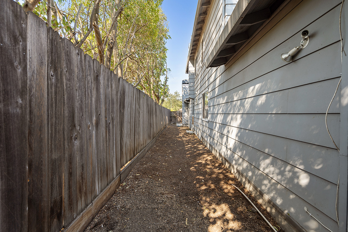 Side 2 (B) Picture - 2886 Emerson St, Palo Alto 94306 Side 2 (B) picture - 2886 Emerson St, Palo Alto 94306