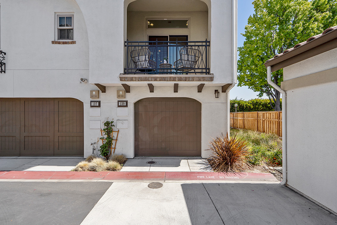 Garage (A) Picture - 139 Fairchild Dr, Mountain View 94043 Garage (A) picture - 139 Fairchild Dr, Mountain View 94043